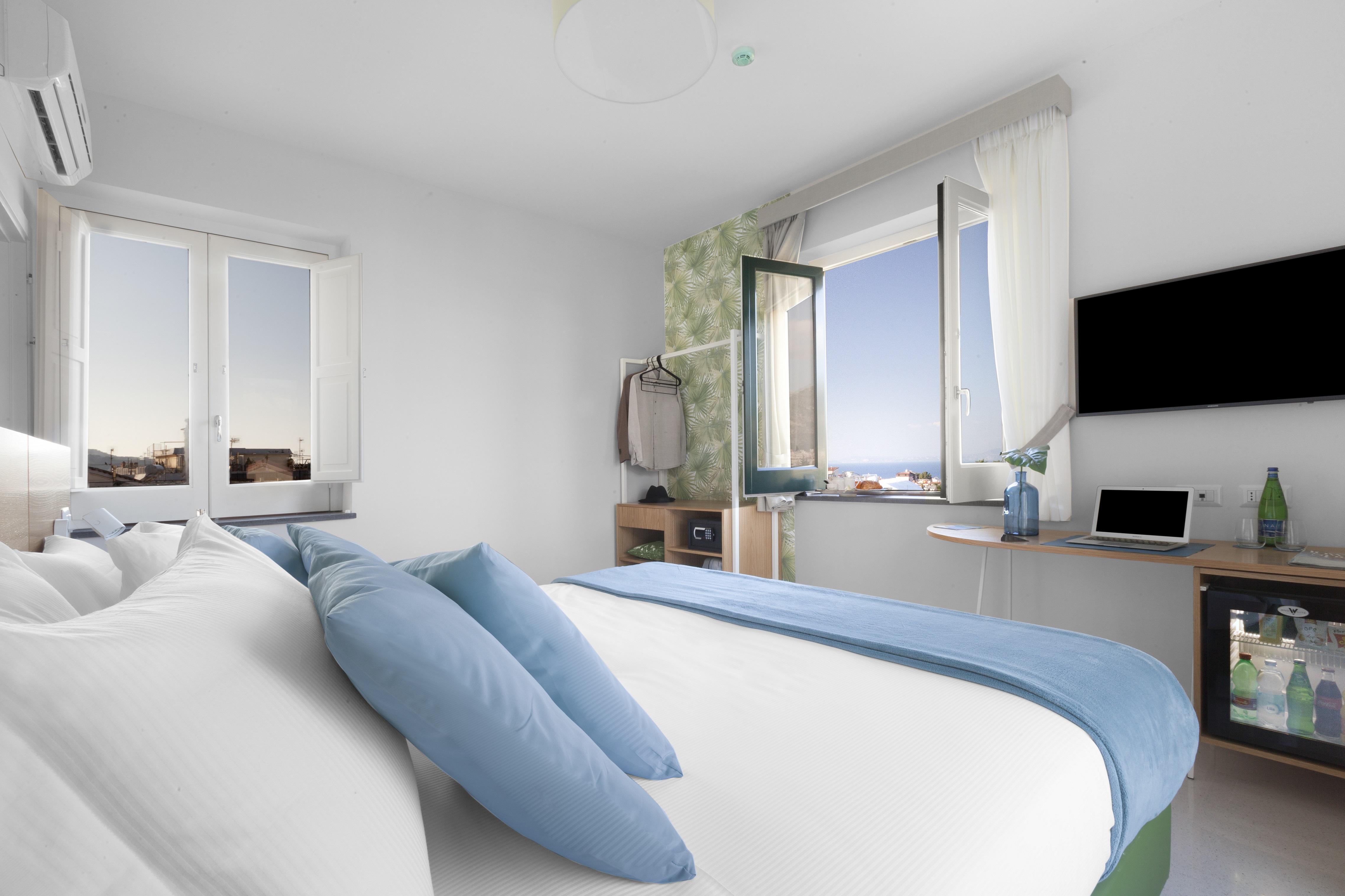 Unconventional Sorrento Coast 3* Sant'Agnello